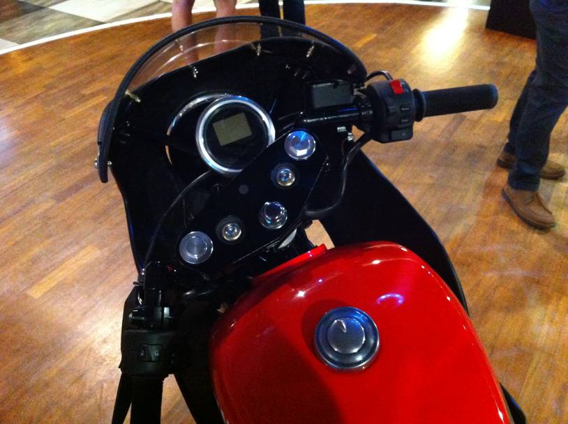 Il display digitale della moto